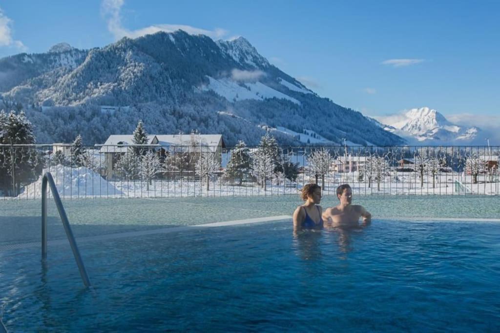 Confortable Chalet Avec Magnifique Vue En Gruyere. Charmey Kültér fotó